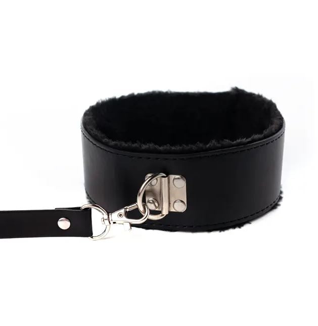 Fetiche de fantasía - Collar con correa