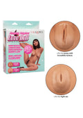 Muñeca de amor traviesa vecina color caramelo