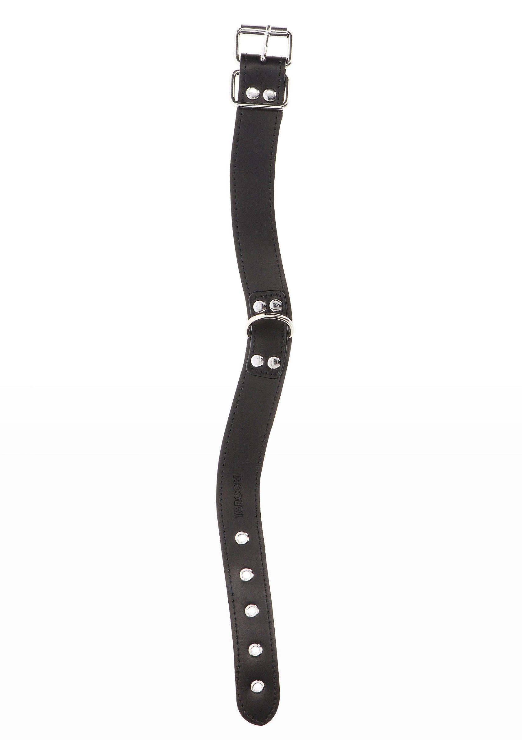 Elegante collar con anilla en D negra